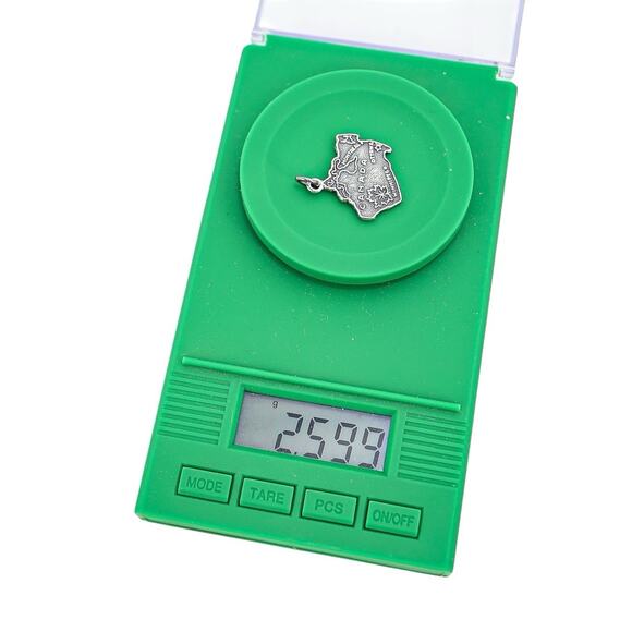 Vintage Sterling Silver Canada Map Travel Charm Oxidized Textured - Picture 3 of 4